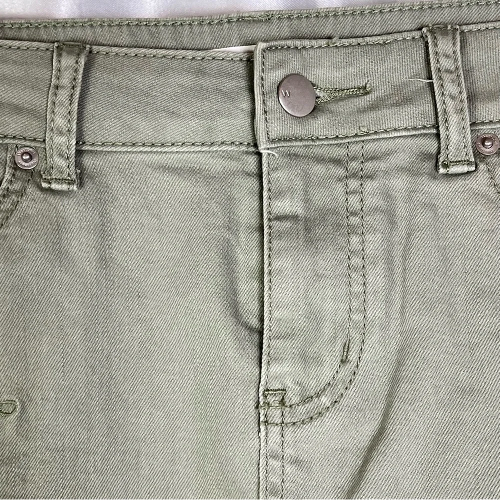 Westport Olive Green Denim Mini Skirt w/ Floral Embroidery | Boho Y2K Size 2
